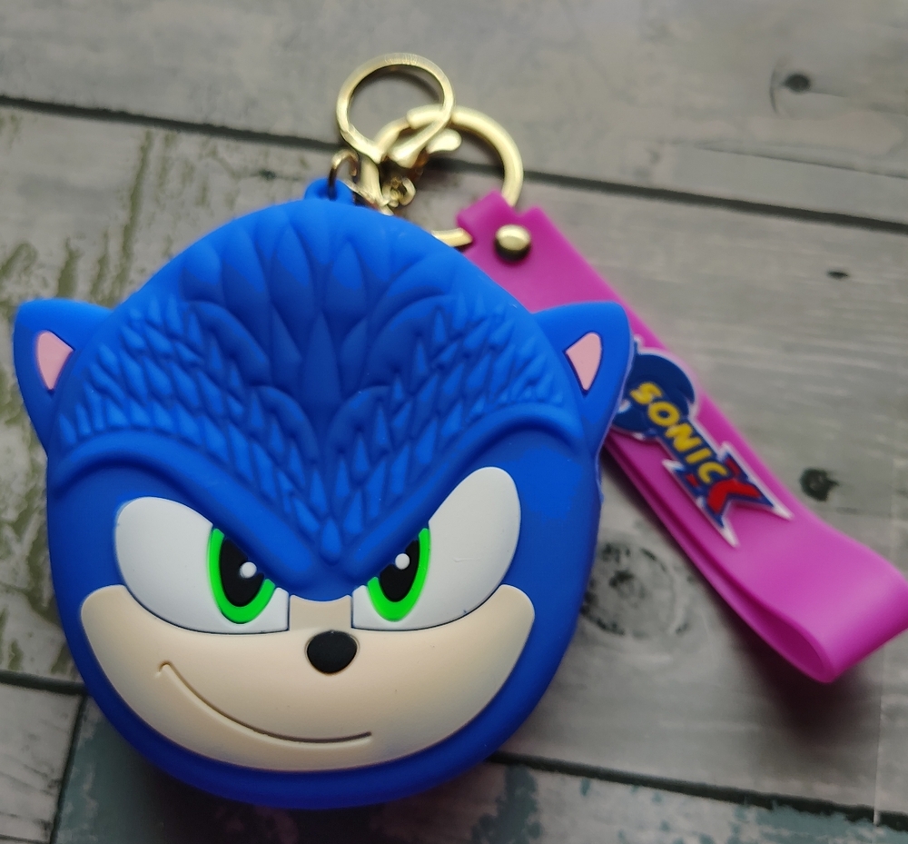 🦔NWT Sonic The Hedgehog Silicone Zipper Bag Keychain/Bag Charm